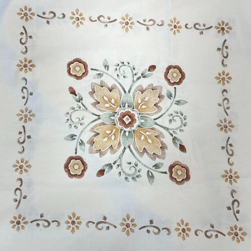 Cranston Cotton Fabric Panels White Candlewicking‎ Embroidery Pineapple Floral
